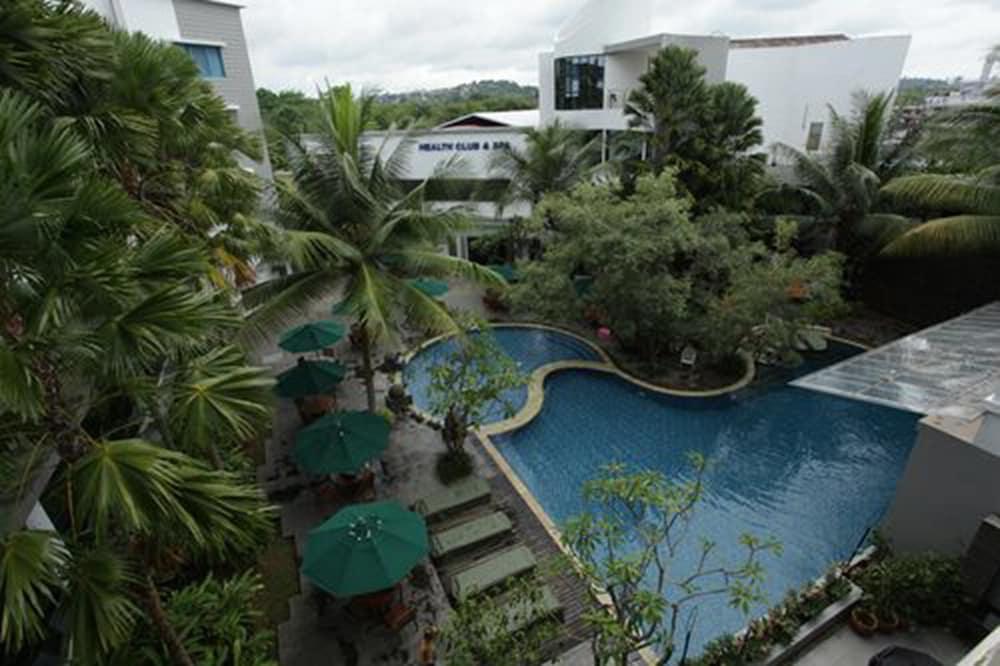 Blue Sky Hotel Balikpapan Balikpapan (Borneo) Exterior foto
